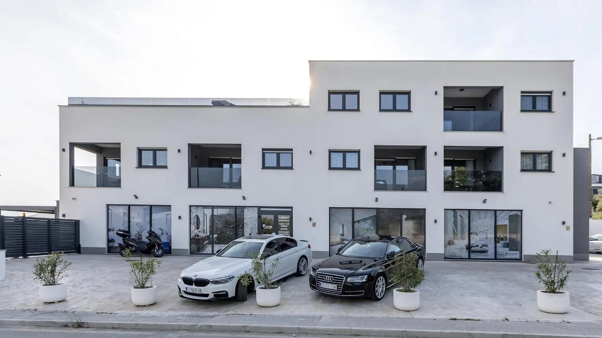 Scenic Kastel Luksic Apartments Kastela